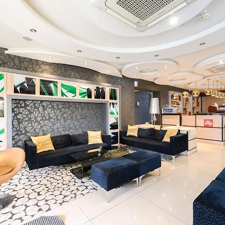 Hotel Aurum Family 