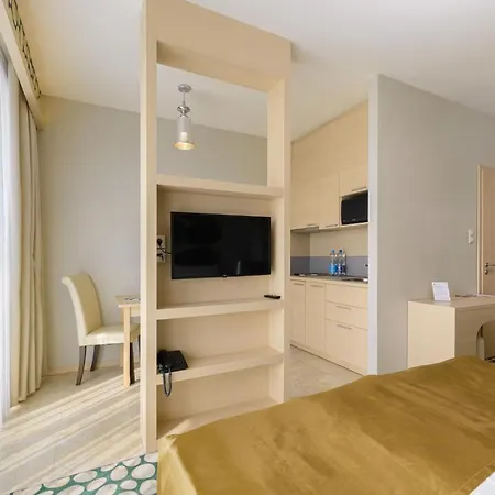 Hotel Aurum Family 