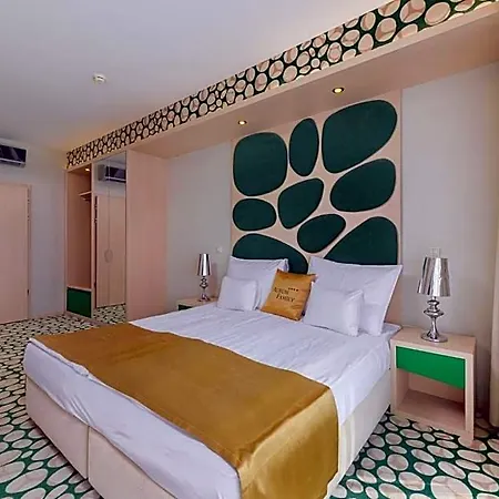 Hotell Aurum Family 