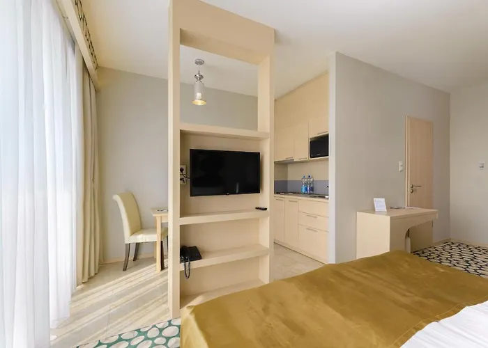 Hotel Aurum Family 